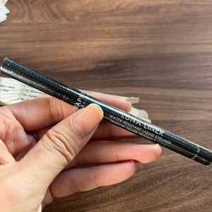 5 for $20 full size Luna eyeliner in pitch black